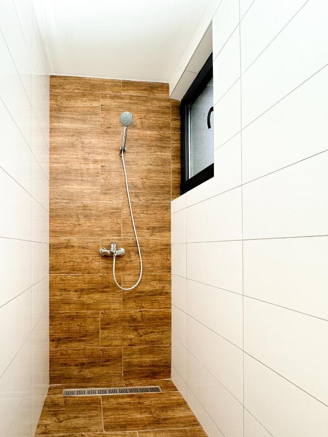 Kiko Apartmani Lux Ζρένιανιν Εξωτερικό φωτογραφία